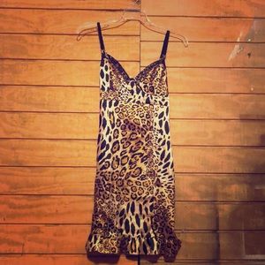 GUESS BY MARCIANO LEOPARD CHEETAH SILK DRESS sz 9